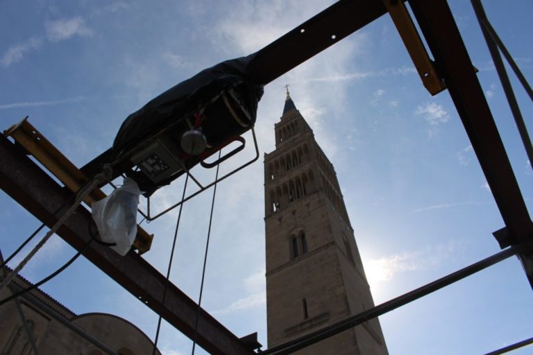 beta max hoist at immaculate conception basilica